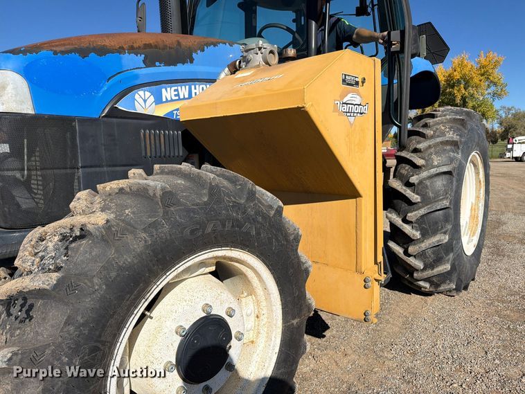 image for item ED0223 2013 New Holland TS6.110 MFWD tractor