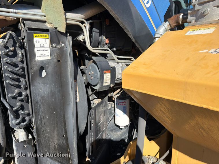 image for item ED0223 2013 New Holland TS6.110 MFWD tractor