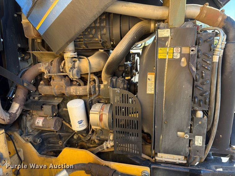 image for item ED0223 2013 New Holland TS6.110 MFWD tractor