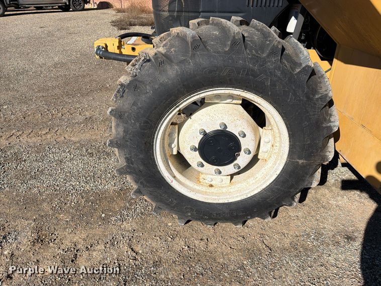 image for item ED0223 2013 New Holland TS6.110 MFWD tractor