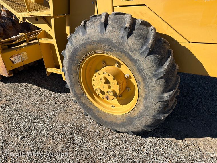 image for item ED0224 1996 Caterpillar CP-433C single drum vibratory padfoot roller