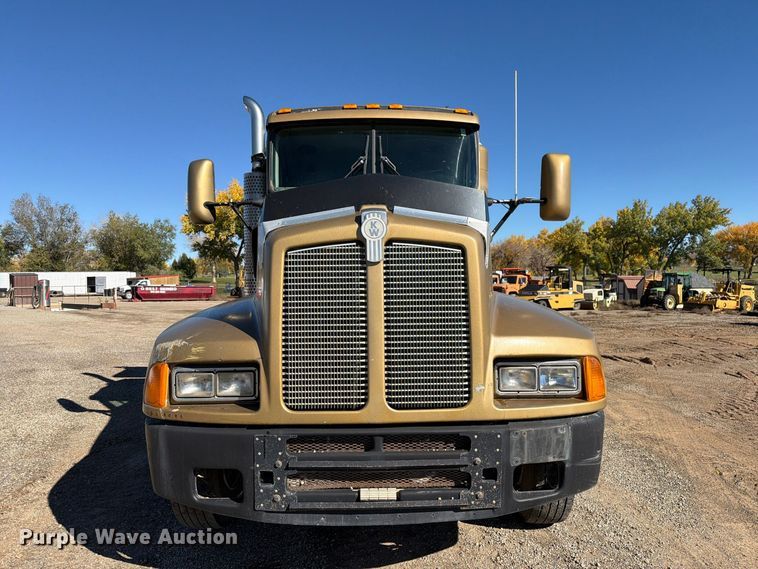 1995 Kenworth T600B