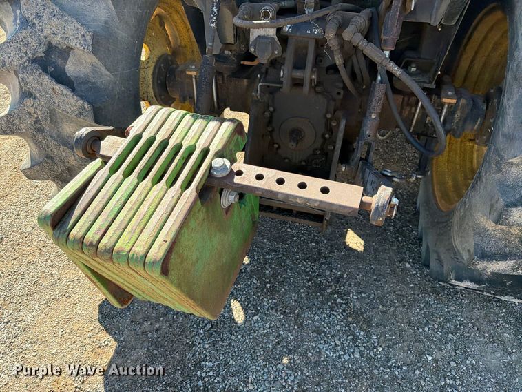 image for item ED0227 1997 John Deere 5500 MFWD tractor