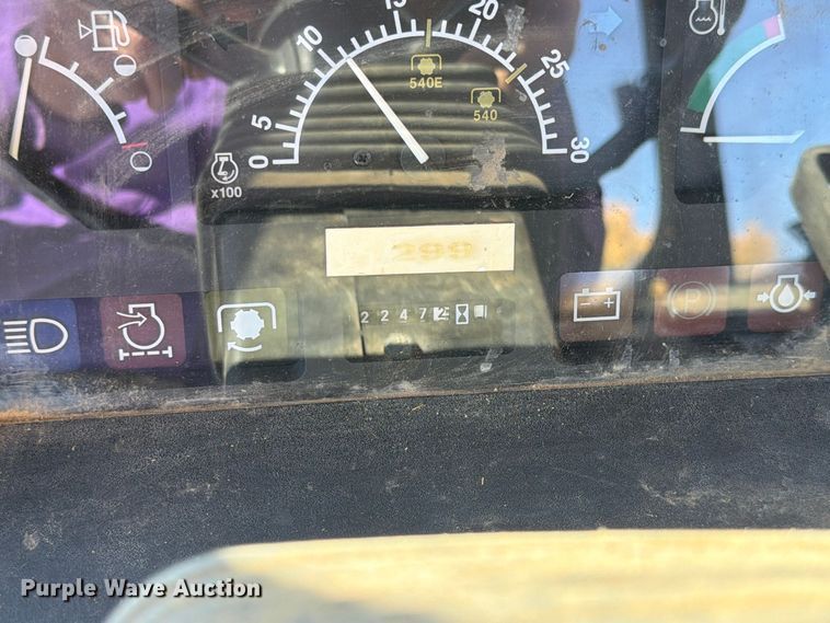 image for item ED0227 1997 John Deere 5500 MFWD tractor