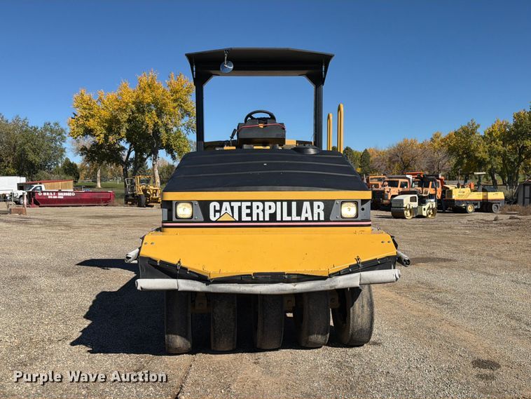 image for item ED0229 2007 Caterpillar PS-150C pneumatic roller
