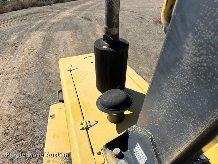 image for item ED0230 2007 Hypac C530AH pneumatic roller