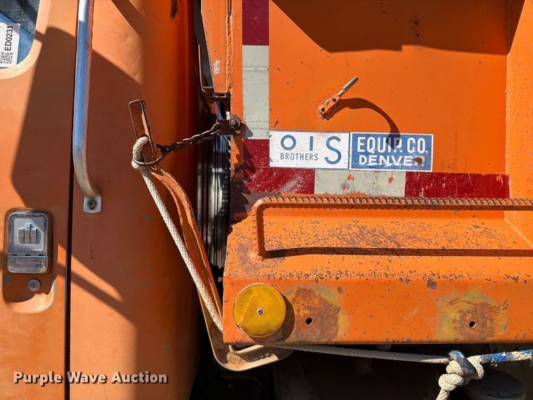 image for item ED0231 1983 International 1954 dump truck
