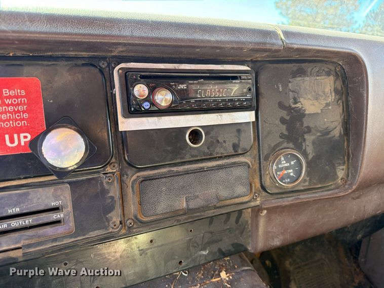 image for item ED0231 1983 International 1954 dump truck