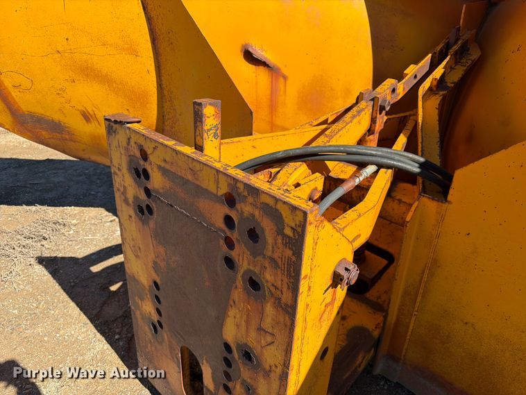image for item ED0238 Motor grader snow plow