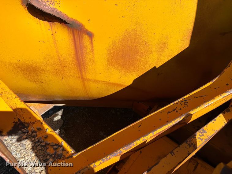 image for item ED0238 Motor grader snow plow