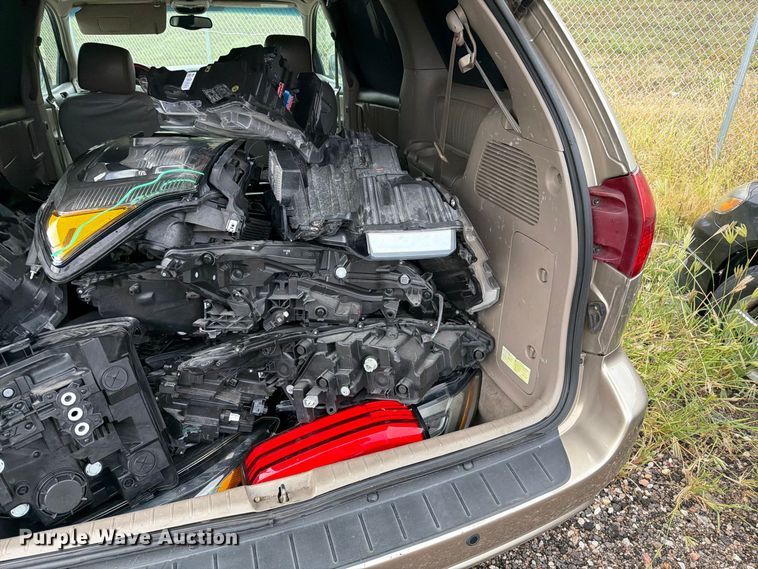 image for item EI7828 2004 Toyota Sienna van