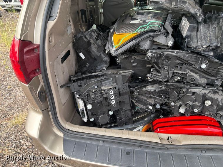 image for item EI7828 2004 Toyota Sienna van