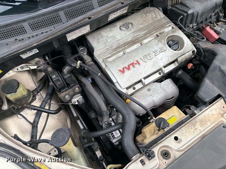 image for item EI7828 2004 Toyota Sienna van