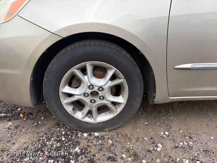 image for item EI7828 2004 Toyota Sienna van