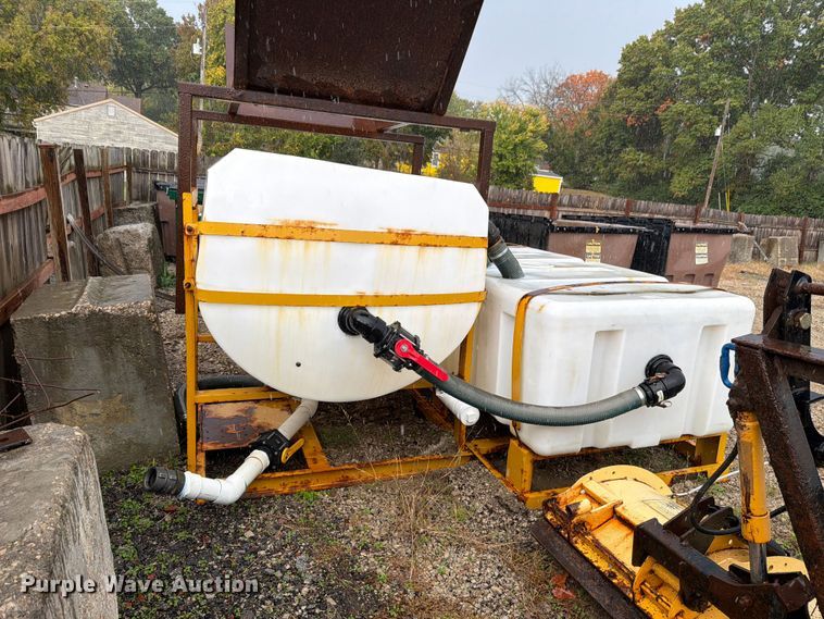 image for item EL1122 (2) salt brine tanks
