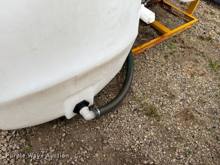 image for item EL1122 (2) salt brine tanks