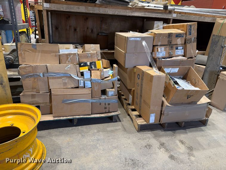 image for item EL1124 Truck parts