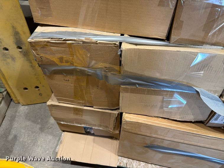 image for item EL1124 Truck parts