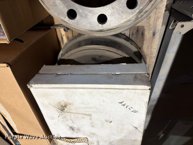 image for item EL1124 Truck parts