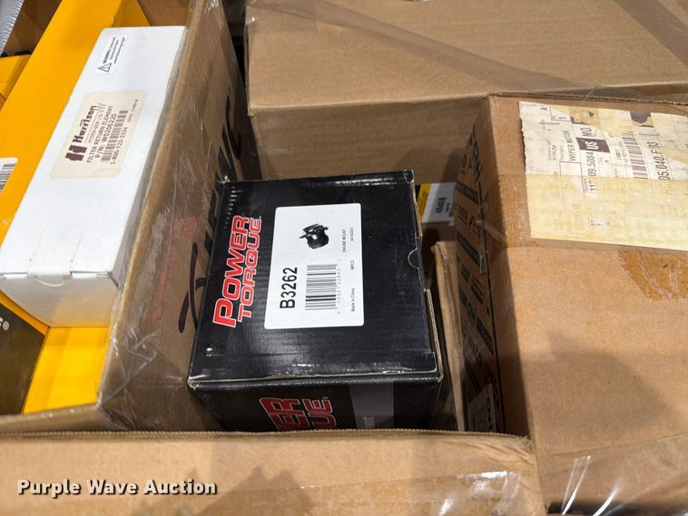 image for item EL1124 Truck parts