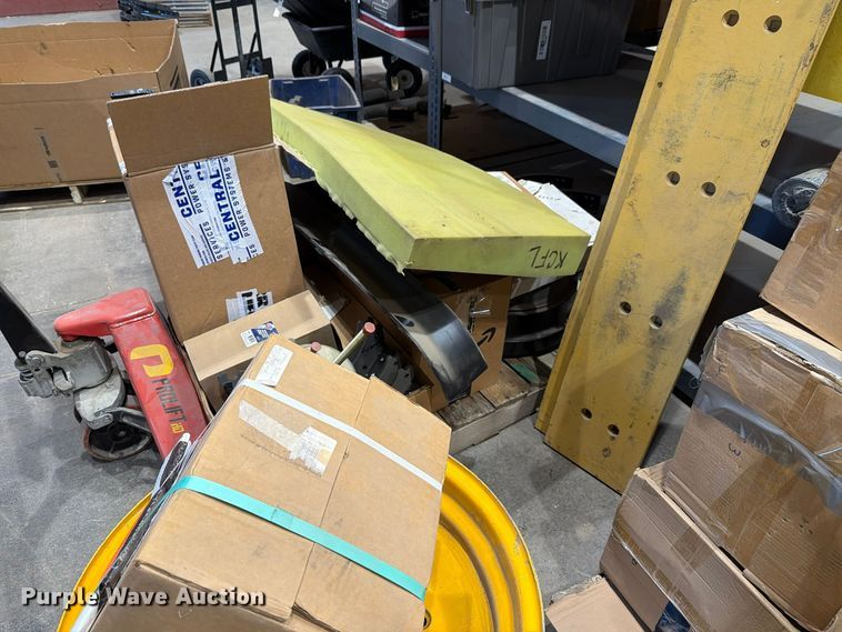 image for item EL1124 Truck parts