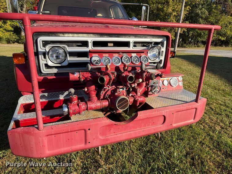image for item ER3323 1980 GMC 7000 fire truck