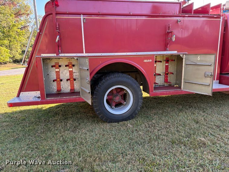 image for item ER3323 1980 GMC 7000 fire truck