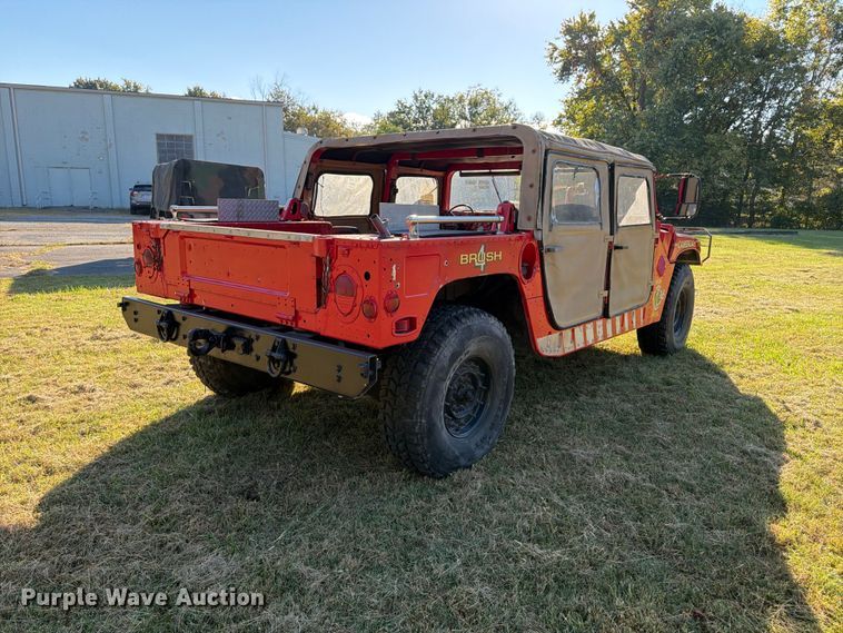 image for item ER3324 1991 AM General Humvee SUV