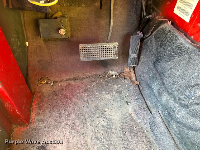 image for item ER3324 1991 AM General Humvee SUV