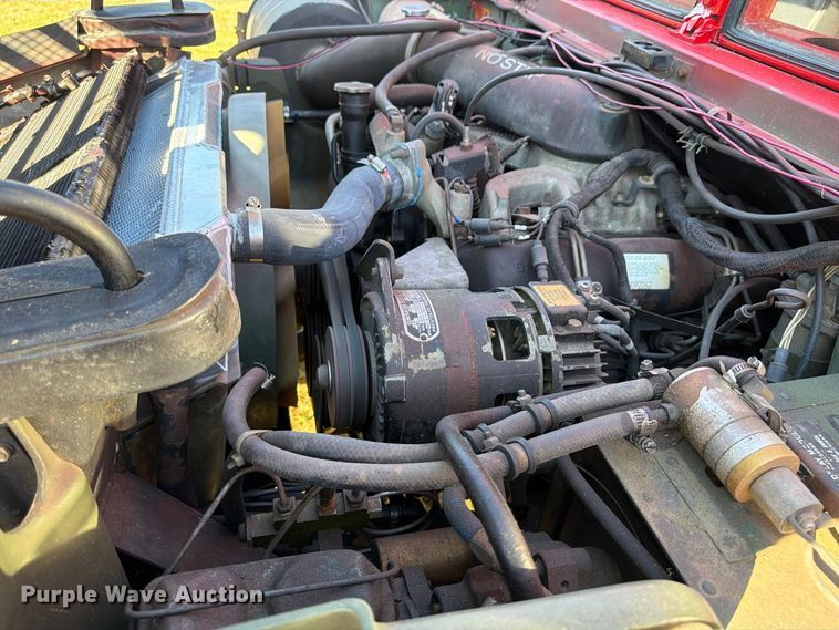 image for item ER3324 1991 AM General Humvee SUV