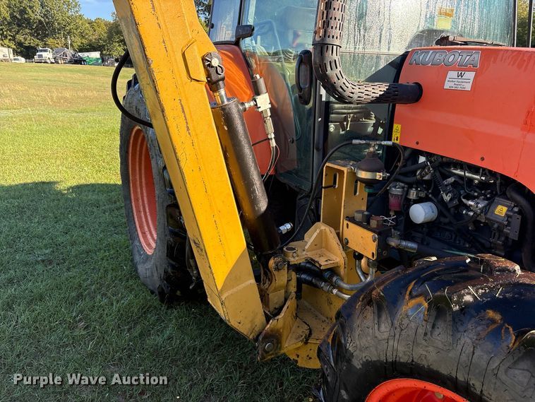 image for item ES8310 2013 Kubota M108S MFWD tractor