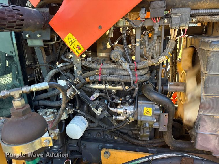 image for item ES8310 2013 Kubota M108S MFWD tractor
