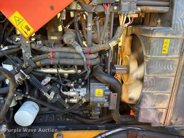 image for item ES8310 2013 Kubota M108S MFWD tractor