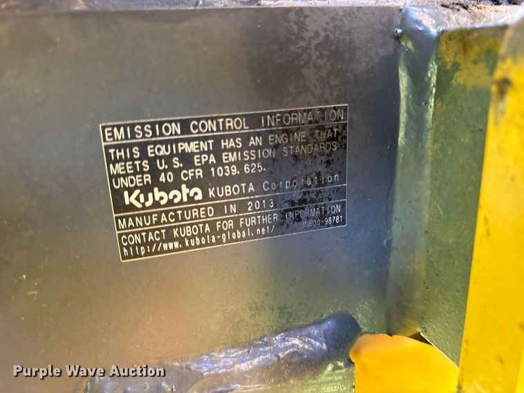 image for item ES8310 2013 Kubota M108S MFWD tractor