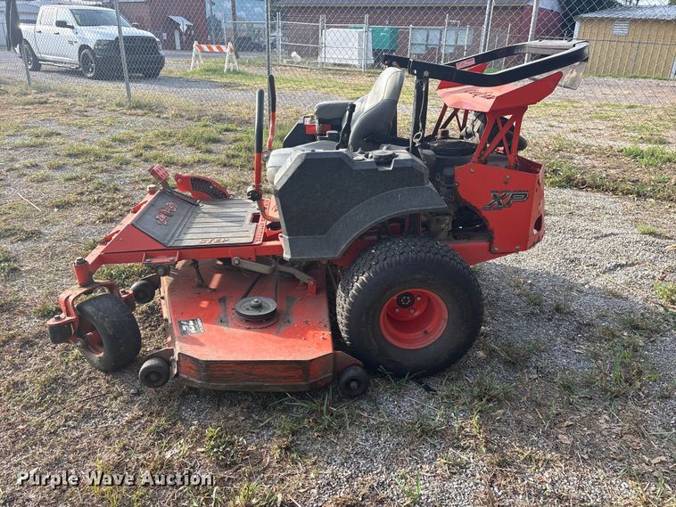 image for item ES8475 2012 Bad Boy Outlaw XP ZTR lawn mower
