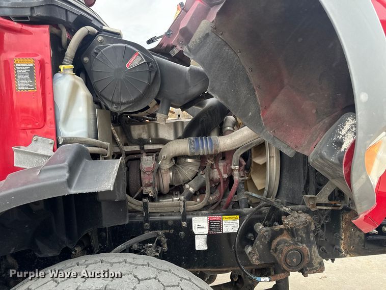 image for item EV7054 2017 Mack GU813 truck cab and chassis
