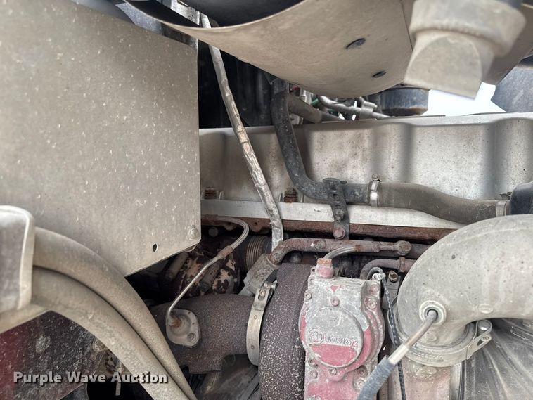 image for item EV7054 2017 Mack GU813 truck cab and chassis