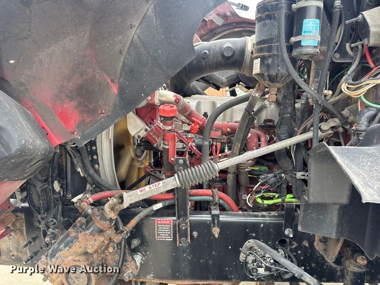 image for item EV7054 2017 Mack GU813 truck cab and chassis