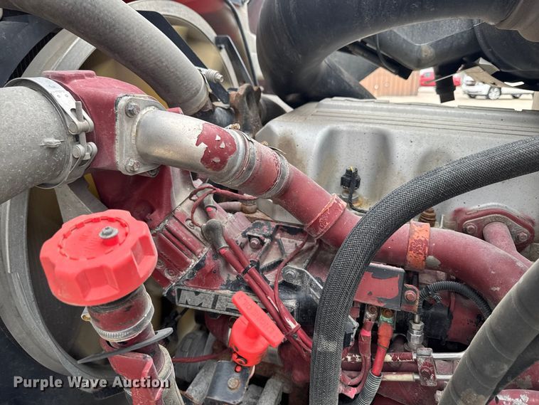 image for item EV7054 2017 Mack GU813 truck cab and chassis