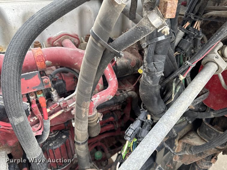 image for item EV7054 2017 Mack GU813 truck cab and chassis