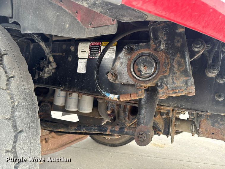 image for item EV7054 2017 Mack GU813 truck cab and chassis