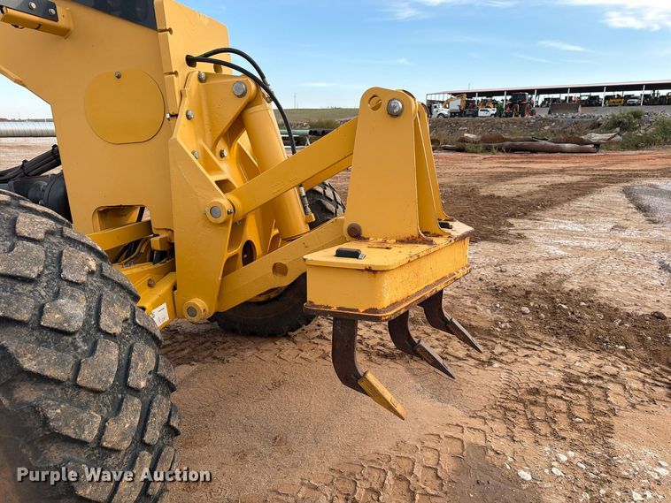 image for item EW7634 2016 John Deere 772GP motor grader