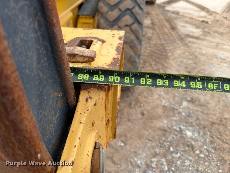 image for item EW7634 2016 John Deere 772GP motor grader