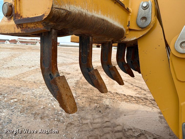 image for item EW7634 2016 John Deere 772GP motor grader