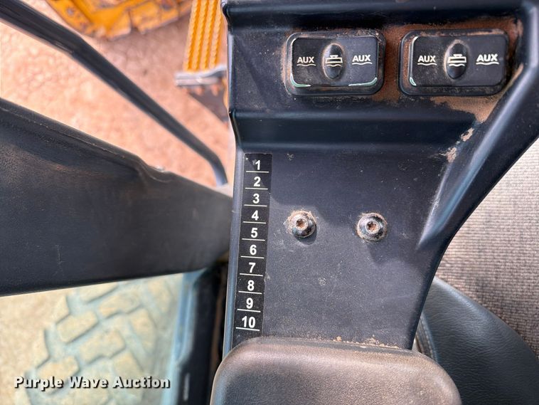 image for item EW7634 2016 John Deere 772GP motor grader