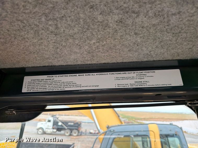 image for item EW7634 2016 John Deere 772GP motor grader