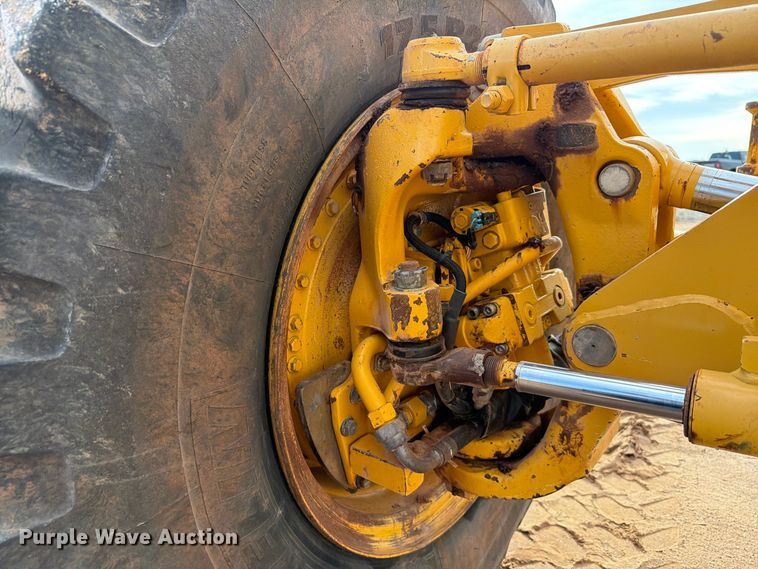 image for item EW7634 2016 John Deere 772GP motor grader