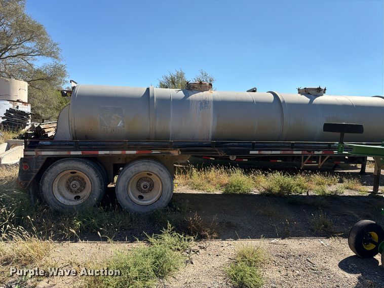 image for item FC0077 2005 Shop Built tank trailer