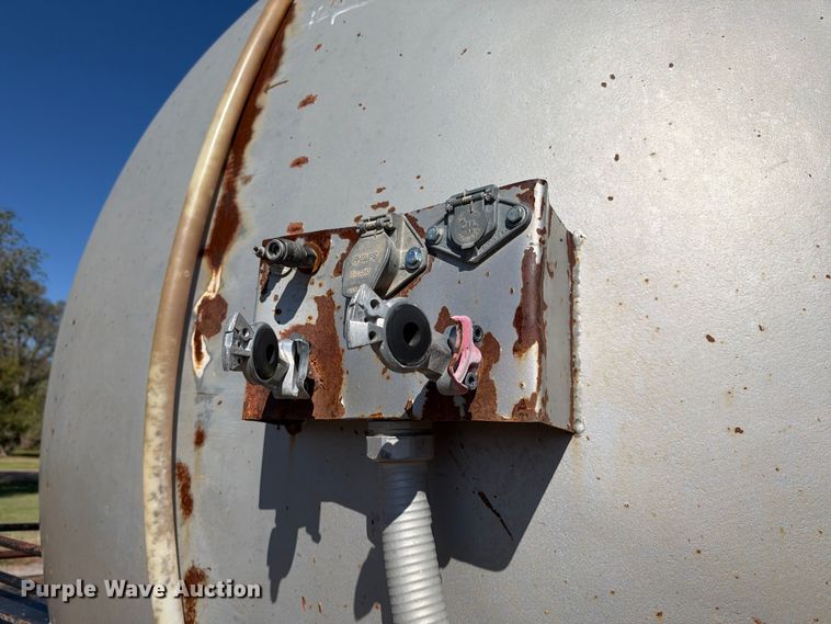 image for item FC0077 2005 Shop Built tank trailer