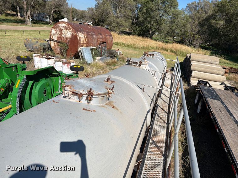 image for item FC0077 2005 Shop Built tank trailer